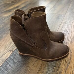 UGG Australia Brown Leather Suede‎ Wedge Ankle Boots Side Zip Women's 8.5